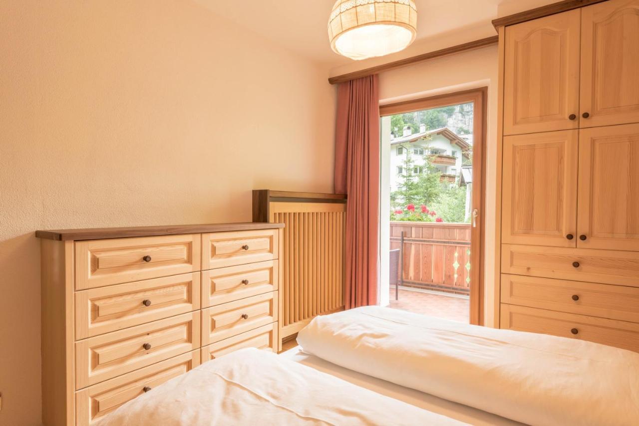 Apt Emil - Haus Kostner Santa Cristina Val Gardena Extérieur photo
